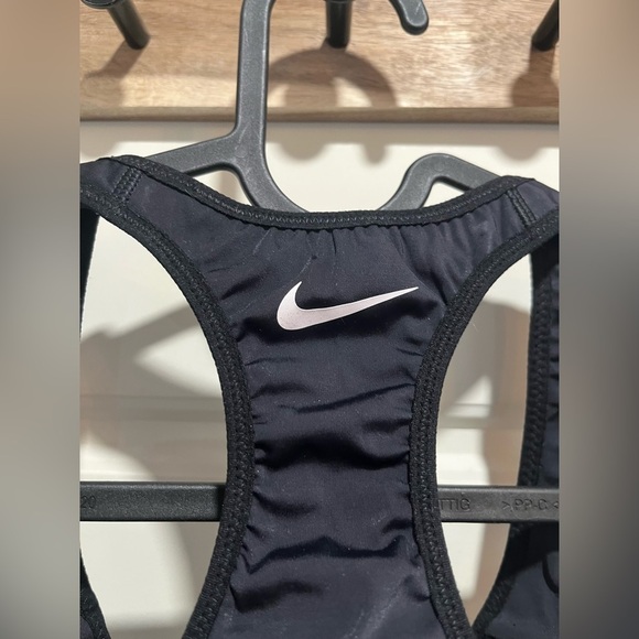 Nike bra - Picture 4 of 5